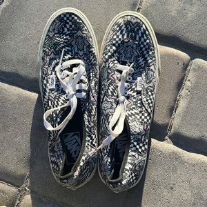 Vans women's sneakers sz 9 Geometric Plants